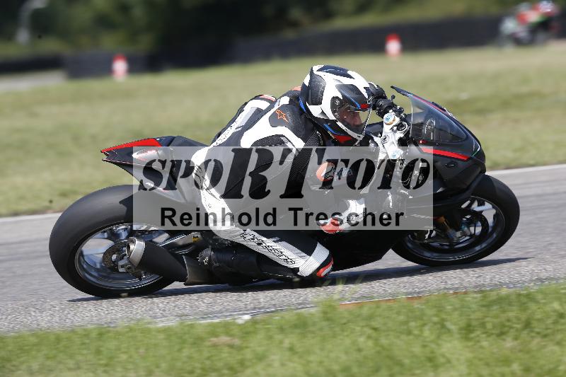 /Archiv-2025/45 10.08.2025 Plüss Moto Sport ADR/Freies Fahren/39